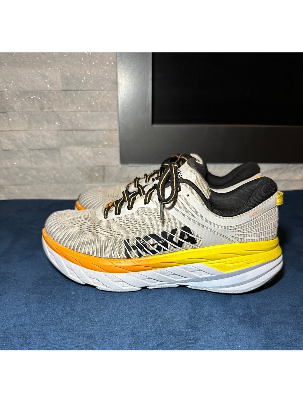 Hoka Bondi 7 Men's Running Shoes size 7.5
